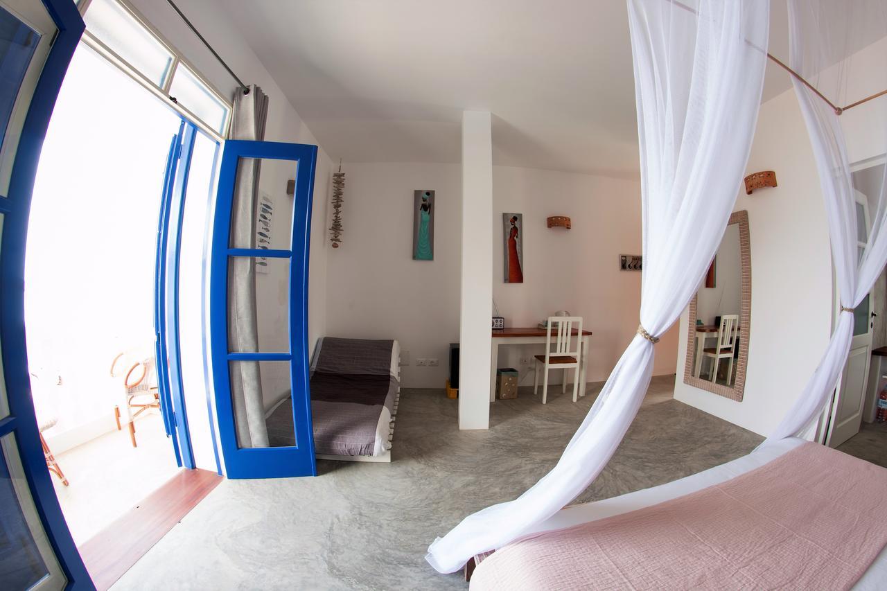 Nos Kasa Bed & Breakfast ซาลเรย์ ภายนอก รูปภาพ