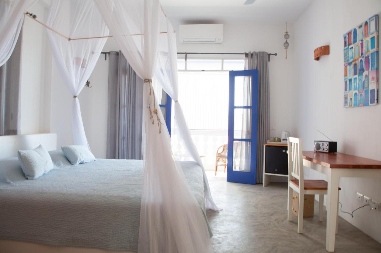 Nos Kasa Bed & Breakfast ซาลเรย์ ภายนอก รูปภาพ