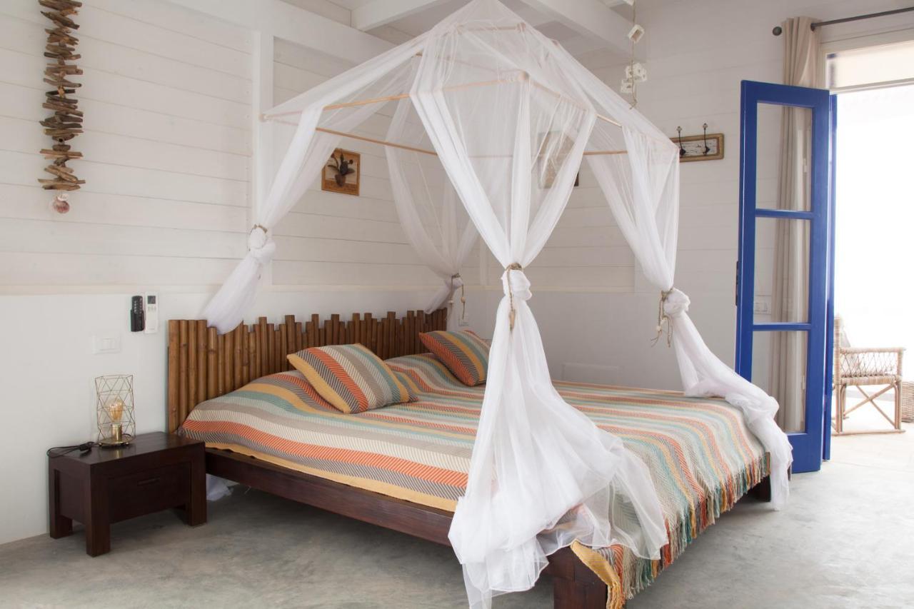 Nos Kasa Bed & Breakfast ซาลเรย์ ภายนอก รูปภาพ